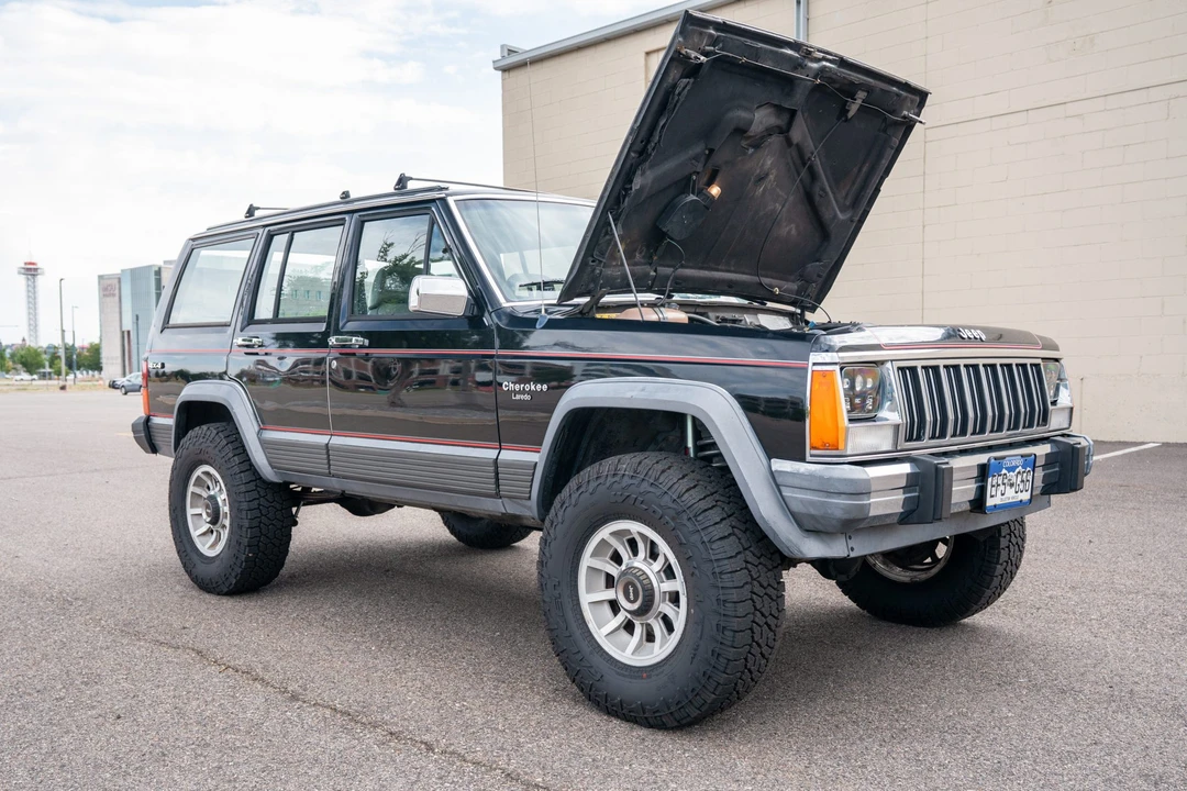 1989 Jeep XJ Cherokee - Image 15 of 31