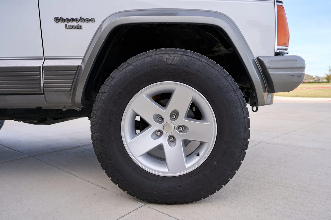 1989 Jeep XJ Cherokee - Image 30 of 31