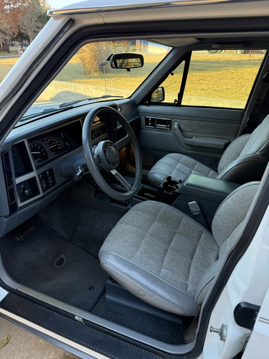 1989 Jeep XJ Cherokee - Image 27 of 31