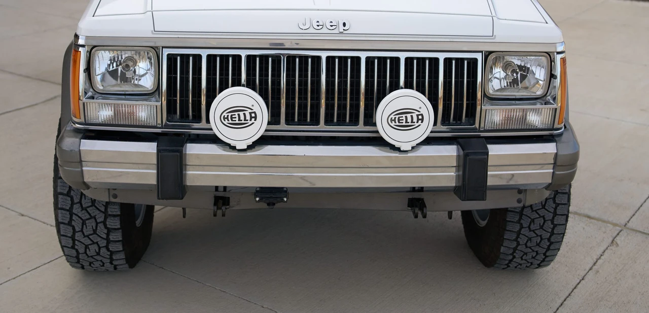 1989 Jeep XJ Cherokee - Image 22 of 31