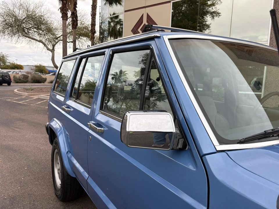 1989 Jeep XJ Cherokee - Image 16 of 31
