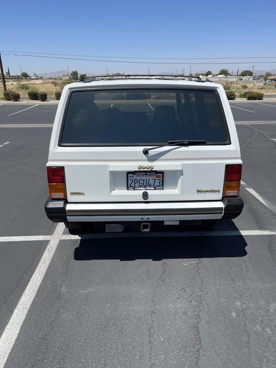 1989 Jeep XJ Cherokee - Image 8 of 31