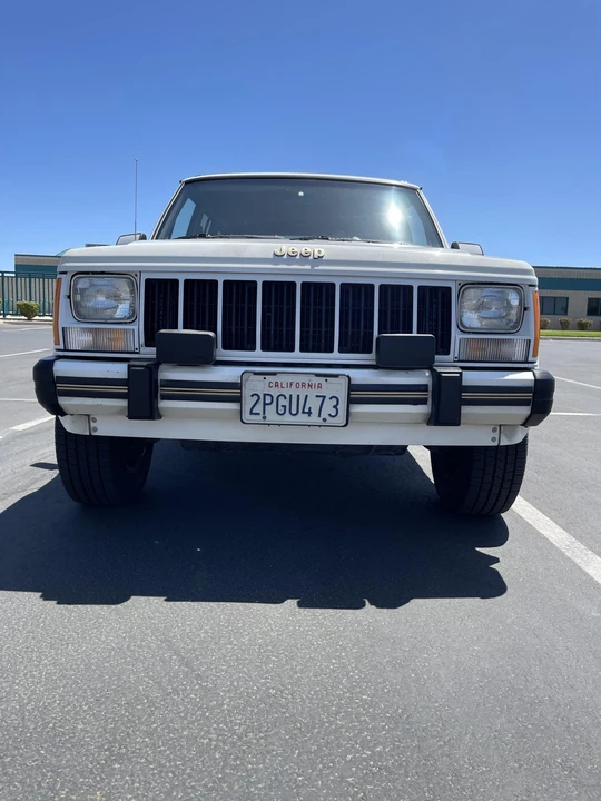 1989 Jeep XJ Cherokee - Image 16 of 31
