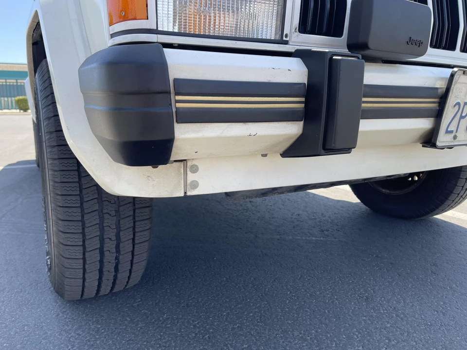 1989 Jeep XJ Cherokee - Image 19 of 31