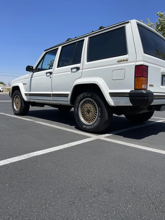 1989 Jeep XJ Cherokee - Image 22 of 31