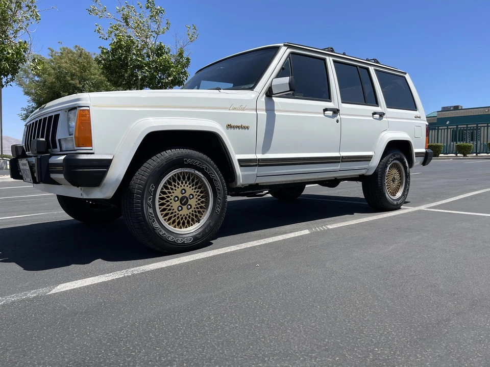 1989 Jeep XJ Cherokee - Image 4 of 31