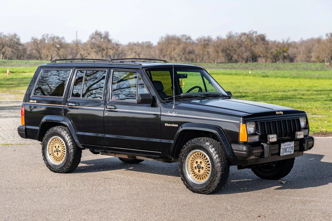 1989 Jeep XJ Cherokee - Image 9 of 31