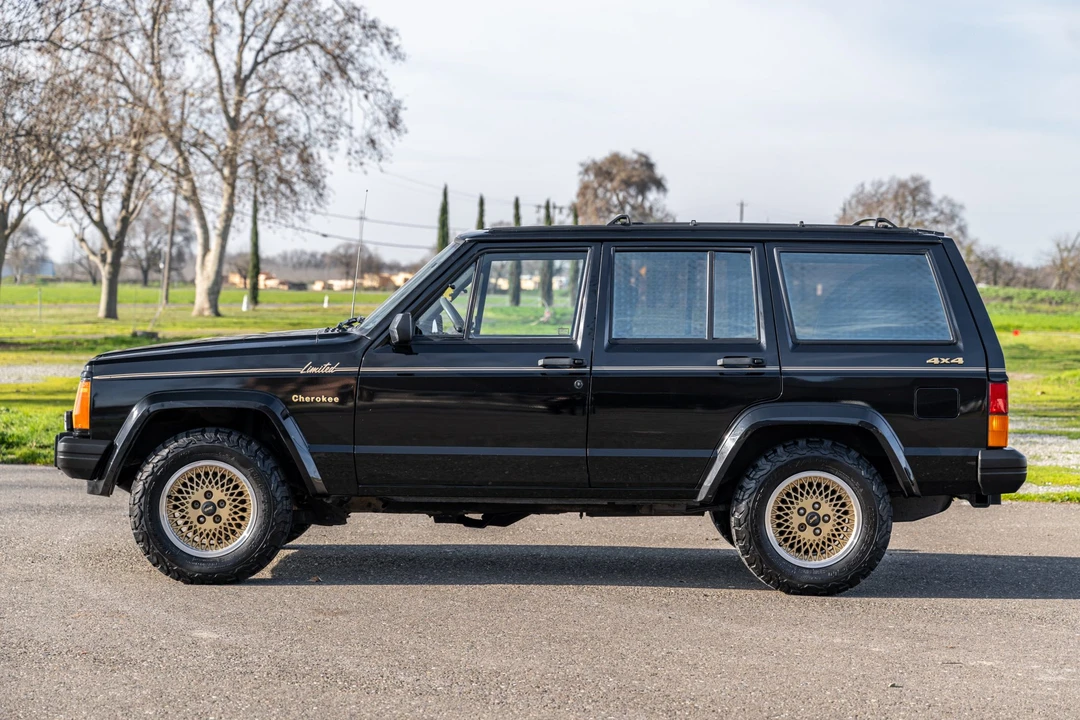 1989 Jeep XJ Cherokee - Image 4 of 31