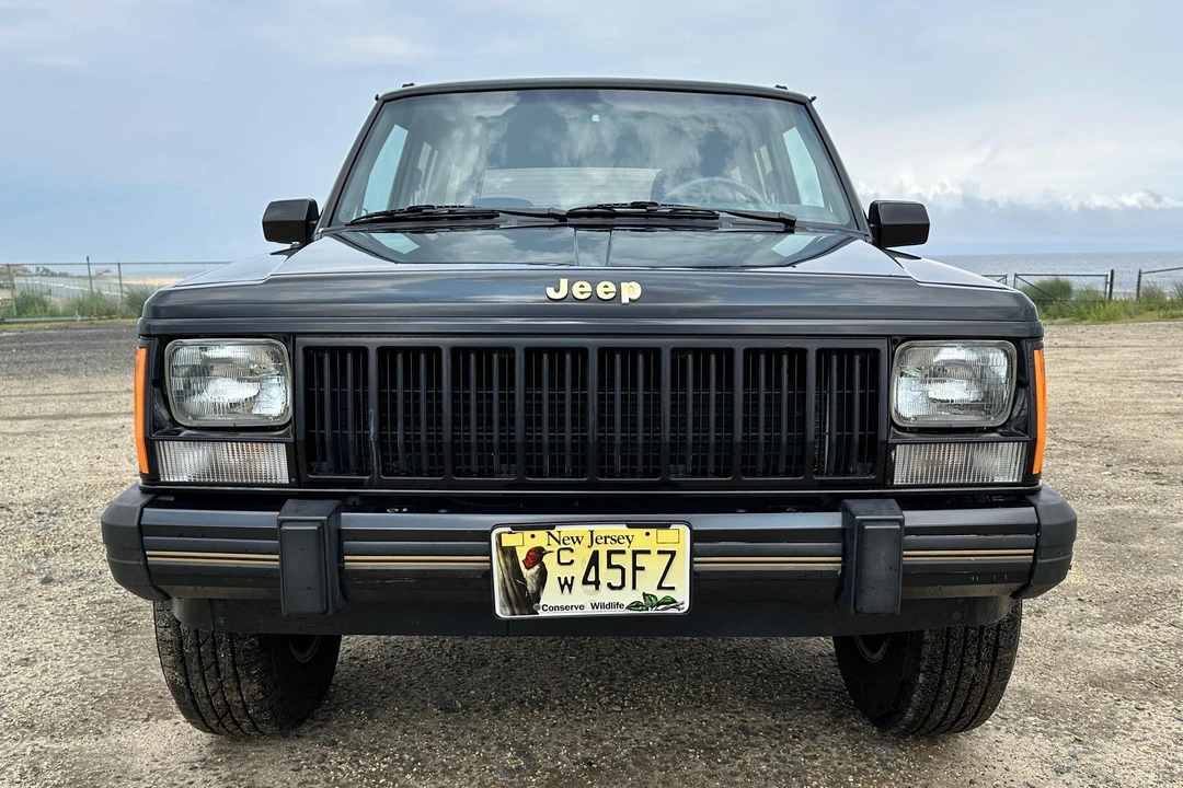 1989 Jeep XJ Cherokee - Image 2 of 31