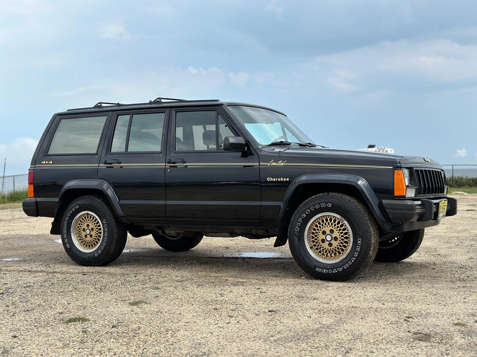 1989 Jeep XJ Cherokee - Image 19 of 31