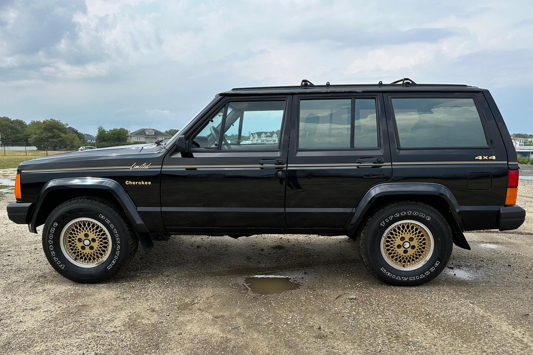1989 Jeep XJ Cherokee - Image 3 of 31