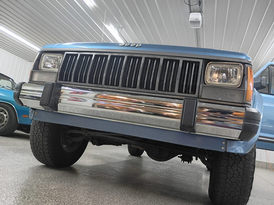 1989 Jeep XJ Cherokee - Image 8 of 31