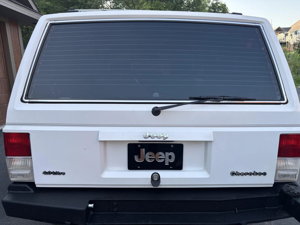 1989 Jeep XJ Cherokee - Image 24 of 31