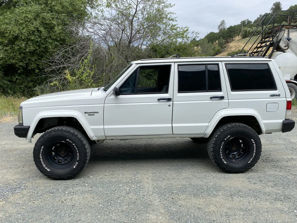 1989 Jeep XJ Cherokee - Image 7 of 31