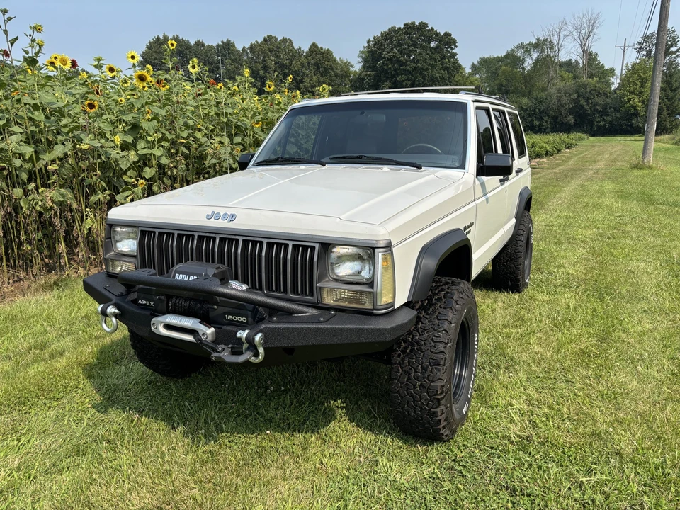 1989 Jeep XJ Cherokee - Image 3 of 31