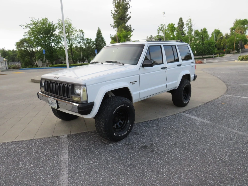 1989 Jeep XJ Cherokee - Image 4 of 31