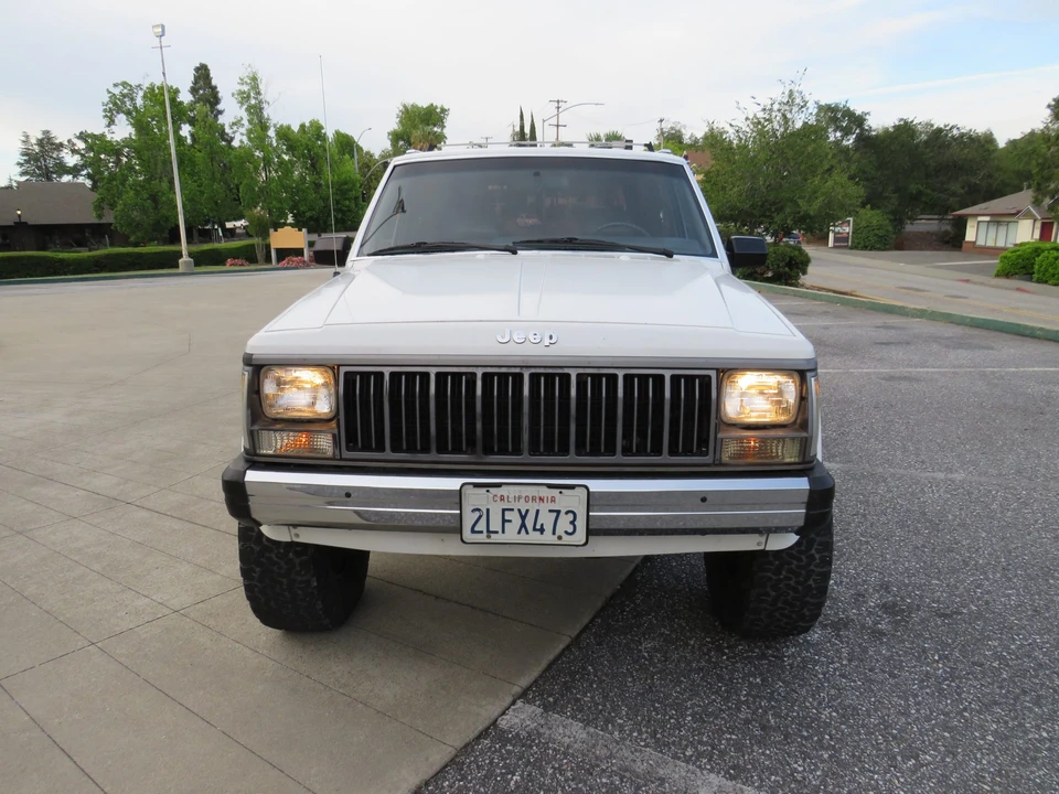 1989 Jeep XJ Cherokee - Image 23 of 31