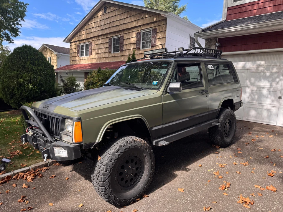 1989 Jeep XJ Cherokee - Image 10 of 31