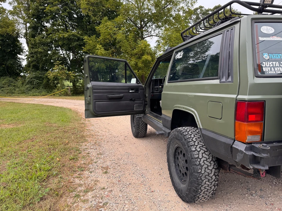 1989 Jeep XJ Cherokee - Image 29 of 31