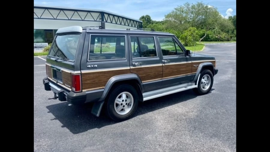 1989 Jeep XJ Cherokee - Image 18 of 22