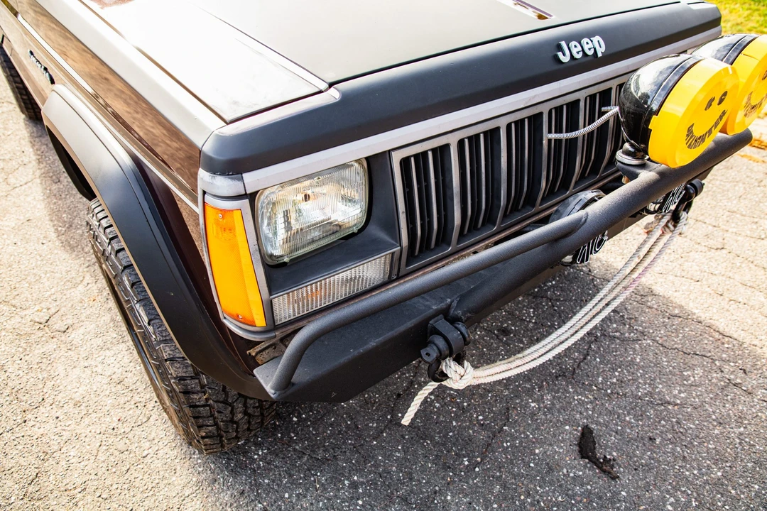 1989 Jeep Comanche - Image 13 of 31