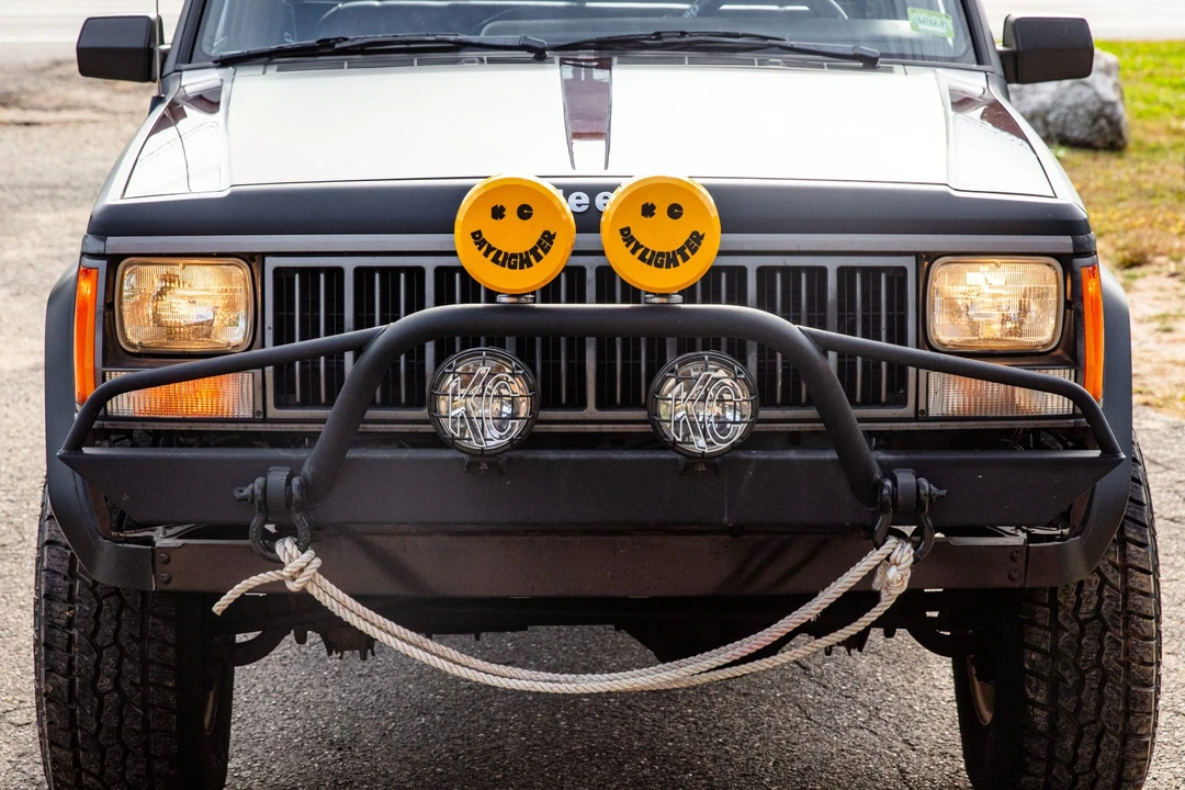 1989 Jeep Comanche - Image 11 of 31