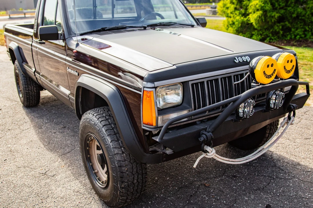 1989 Jeep Comanche - Image 12 of 31