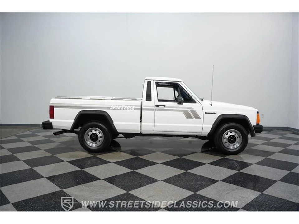 1989 Jeep Comanche - Image 13 of 31
