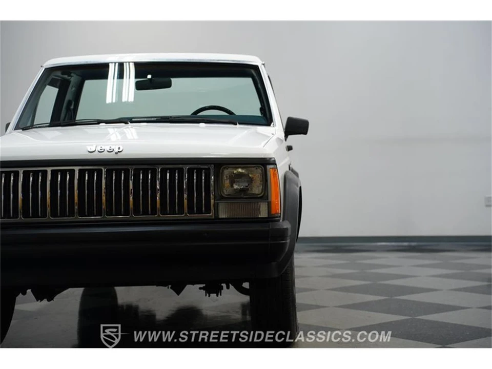 1989 Jeep Comanche - Image 18 of 31