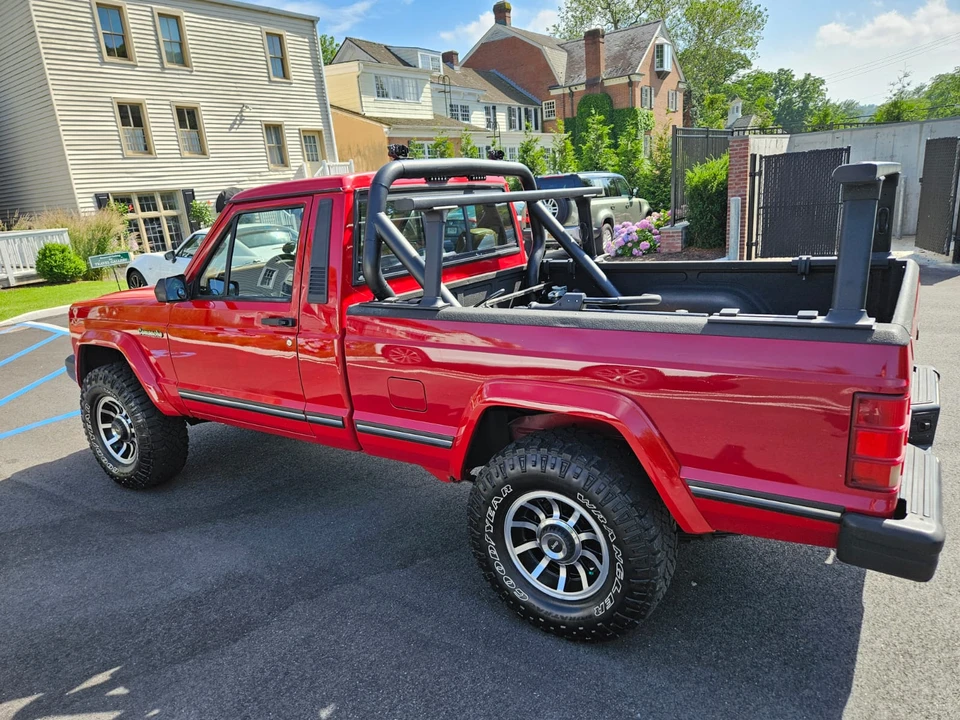 1989 Jeep Comanche - Image 5 of 31