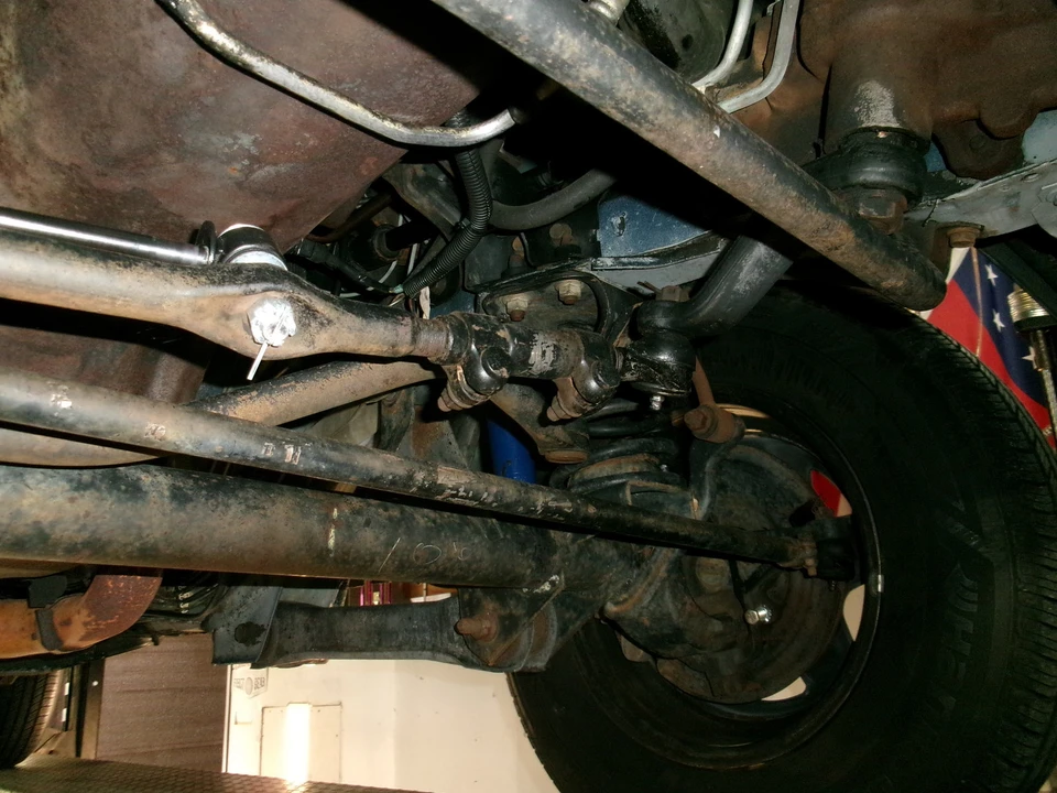 1989 Jeep Comanche - Image 13 of 20