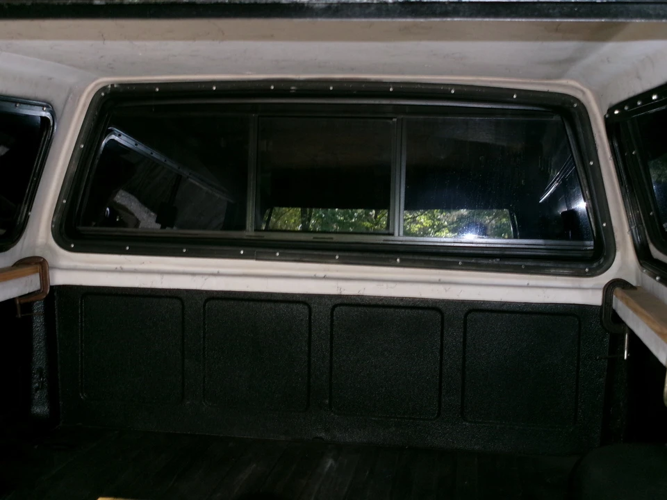 1989 Jeep Comanche - Image 15 of 20