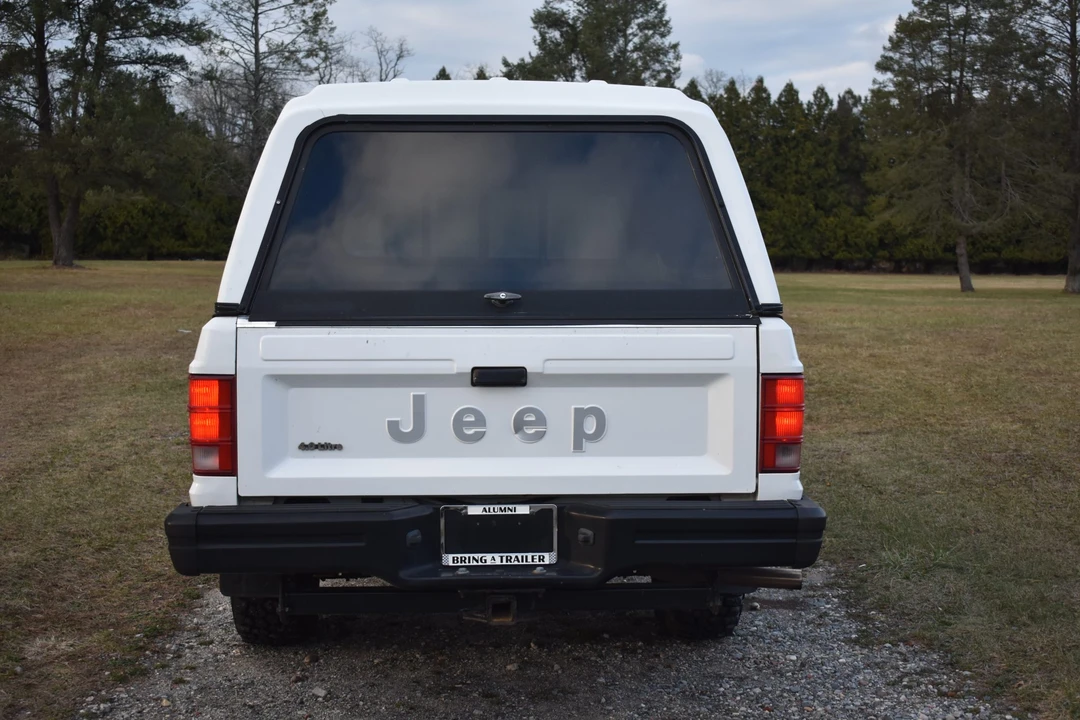 1989 Jeep Comanche - Image 28 of 31