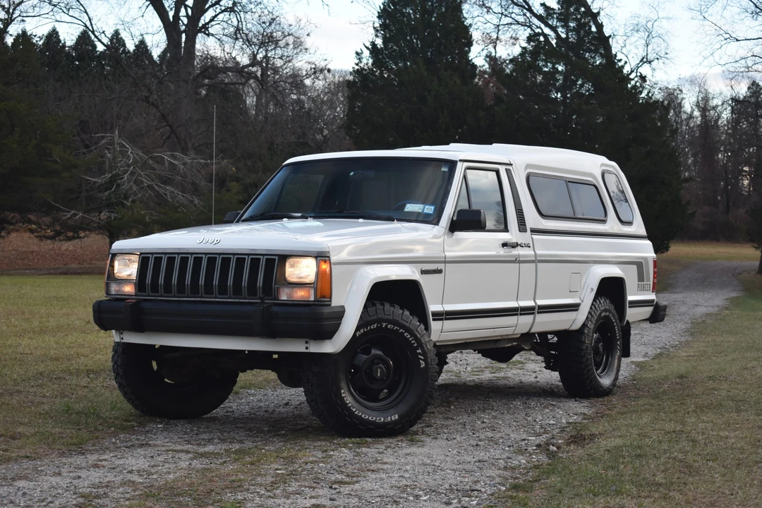 1989 Jeep Comanche - Image 17 of 31