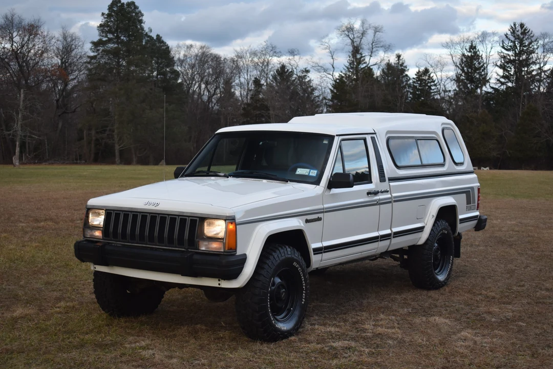 1989 Jeep Comanche - Image 15 of 31