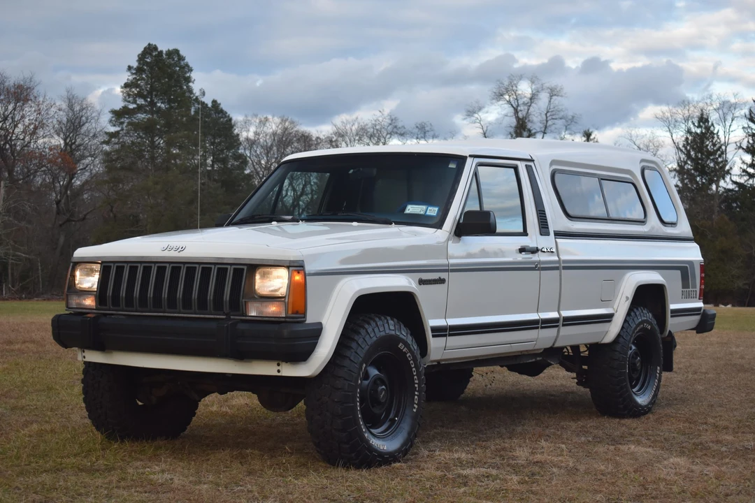 1989 Jeep Comanche - Image 14 of 31