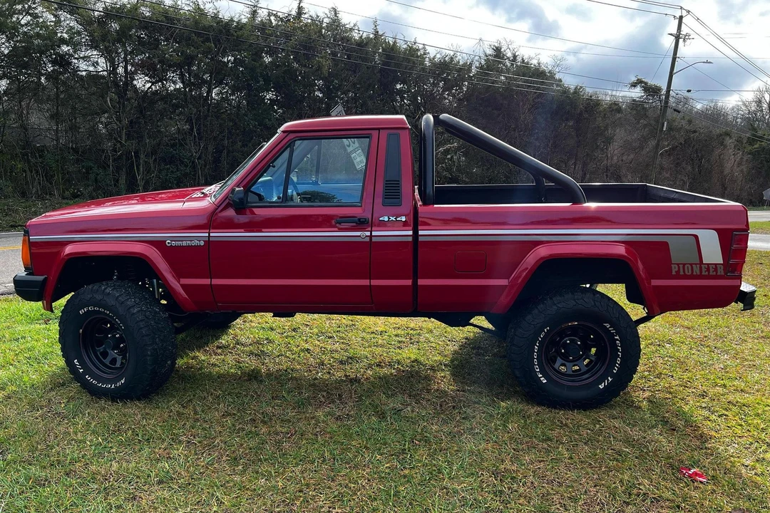 1989 Jeep Comanche - Image 12 of 31