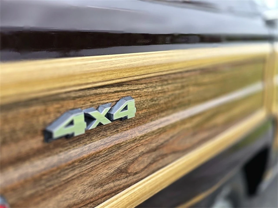 1989 Jeep SJ Grand Wagoneer - Image 15 of 31