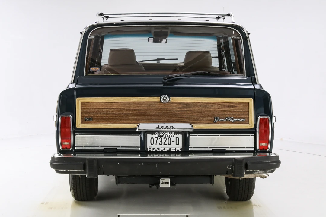 1989 Jeep SJ Grand Wagoneer - Image 5 of 31