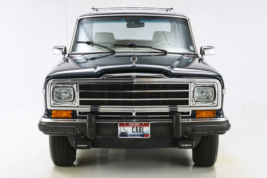 1989 Jeep SJ Grand Wagoneer - Image 2 of 31