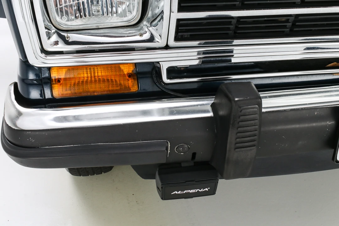 1989 Jeep SJ Grand Wagoneer - Image 25 of 31