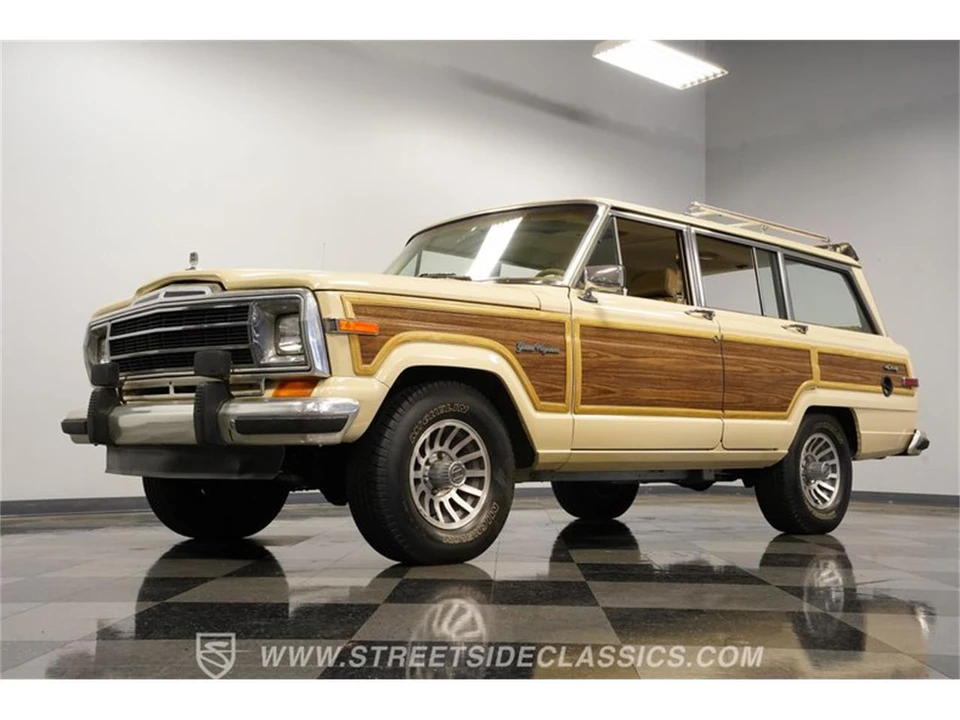 1989 Jeep SJ Grand Wagoneer - Image 20 of 31