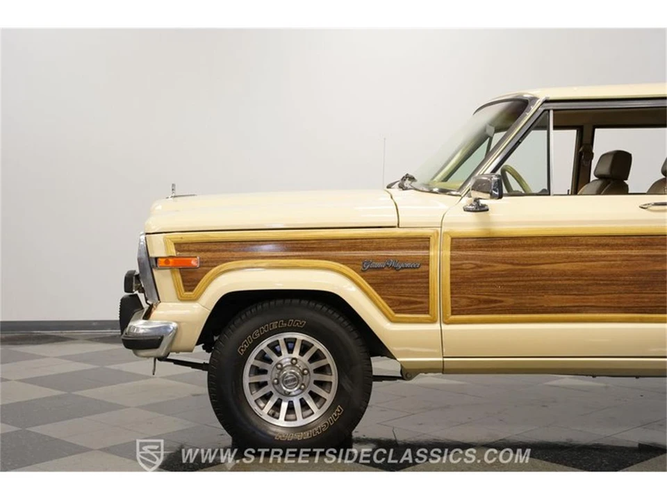 1989 Jeep SJ Grand Wagoneer - Image 22 of 31