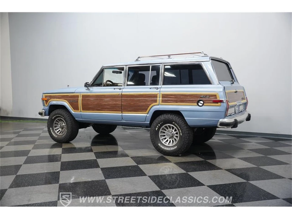 1989 Jeep SJ Grand Wagoneer - Image 7 of 31