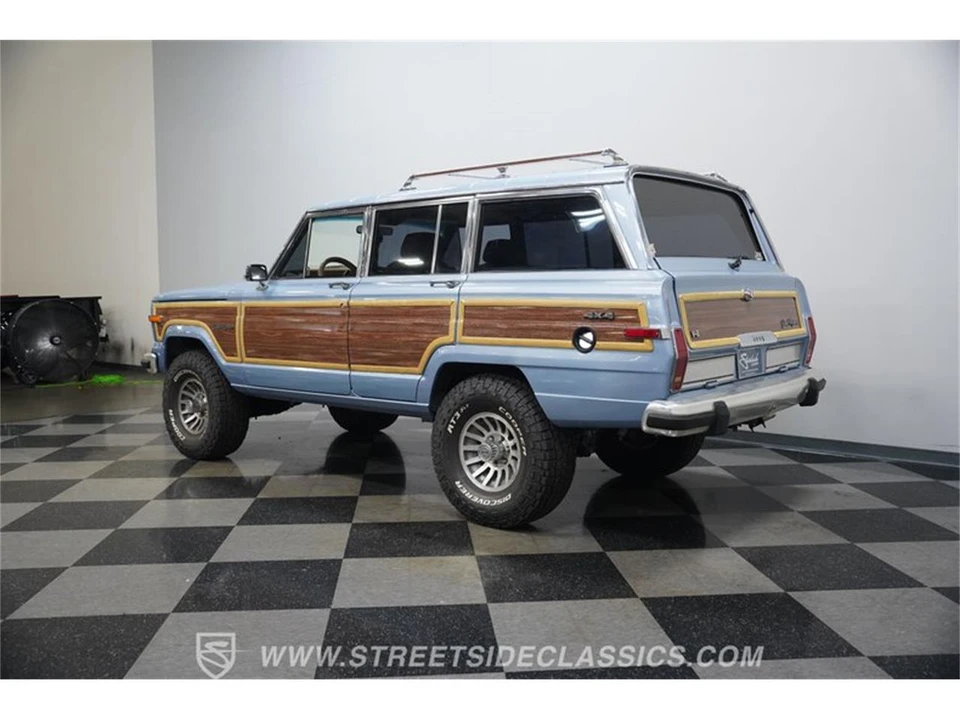 1989 Jeep SJ Grand Wagoneer - Image 8 of 31