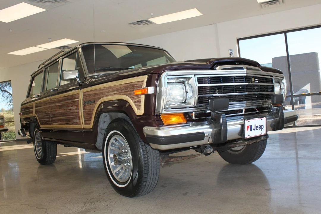 1989 Jeep SJ Wagoneer - Image 10 of 21