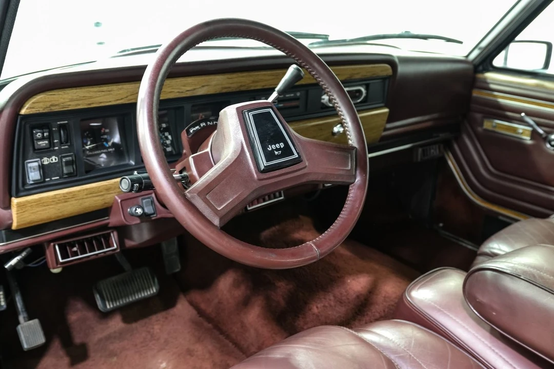 1989 Jeep SJ Wagoneer - Image 13 of 21