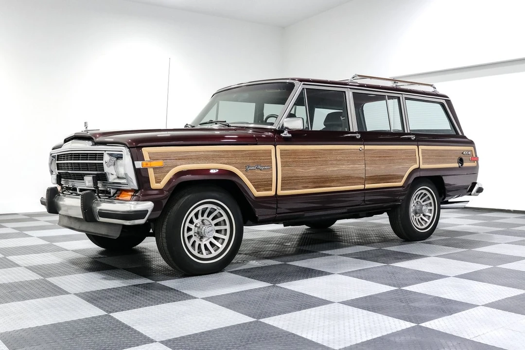 1989 Jeep SJ Wagoneer - Image 3 of 21