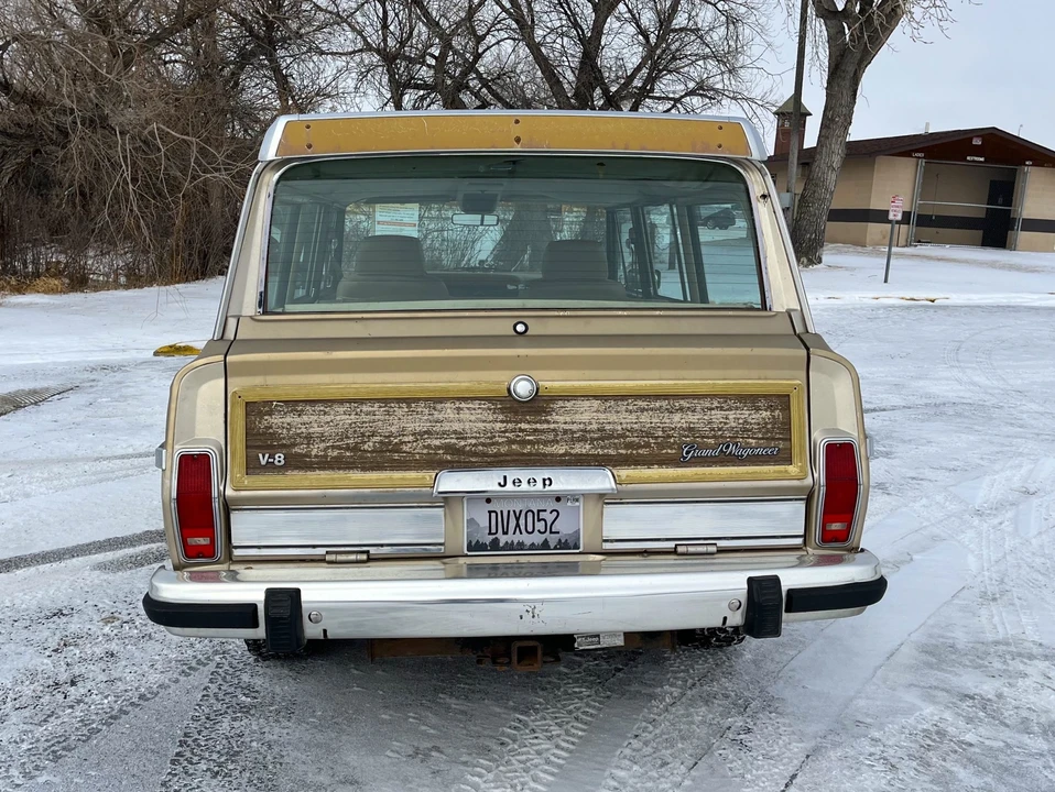 1989 Jeep SJ Grand Wagoneer - Image 16 of 31