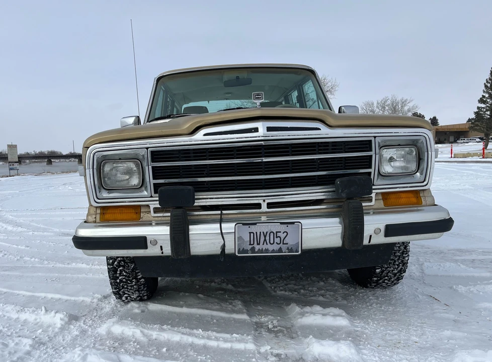 1989 Jeep SJ Grand Wagoneer - Image 8 of 31